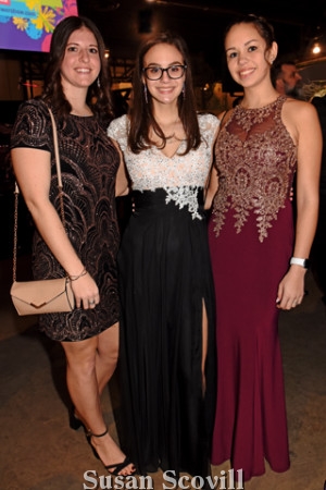 6. Kara Ciaccio and Megan and Katelyn Geiger