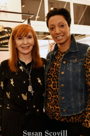 21. Nicole Miller chatted with Sabrina Pray.