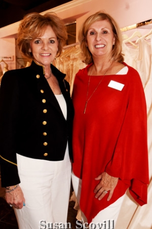 5. Lorrie Fabrizio chatted with Julie Ammon.