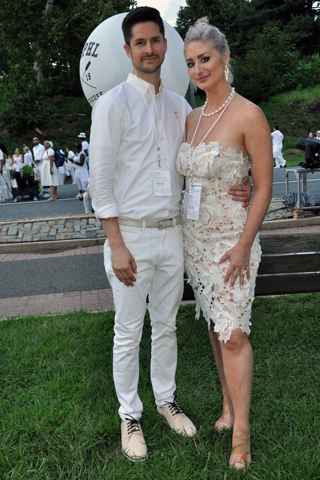 7. Ted Cichocki and DEB Table Judge Christina Henck paused for a photo.