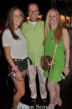 10. Isabelle Gordon paused for a photo with Ron Blackburn and her mother Jaimi Blackburn.