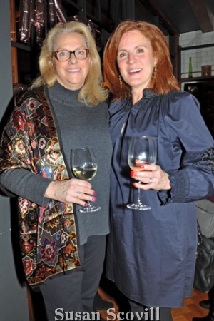 8. Lisa Ginn chattted with Ellen Delea.
