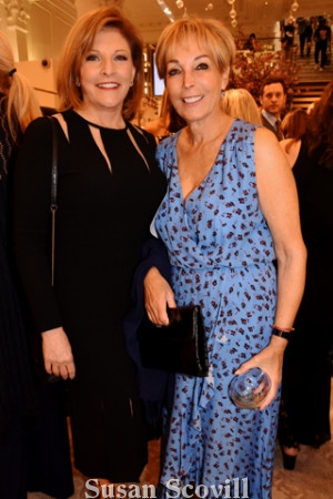 3. Stephanie Stahl of CBS-3 served at the event's emcee. Stephanie chatted with Betsy Rubenstone during the event.