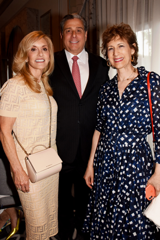 14. JoAnn and Howard Wurzak chatted with Joy Sardinsky.