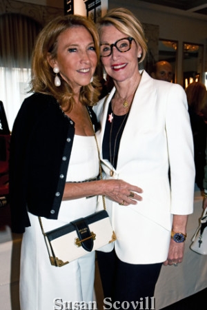 8. Babs Snyder chatted with Wendy Rosen.