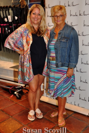 4. Renee Patrone and her mother Trish Hutcherson.