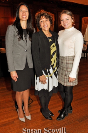 3, Stephanie McKeehan, Michele Casals and Sarena Dueño.