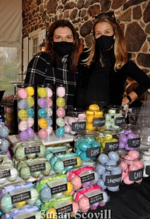 Pendleton brought their Mermaid Flannel product to the Holiday Market.