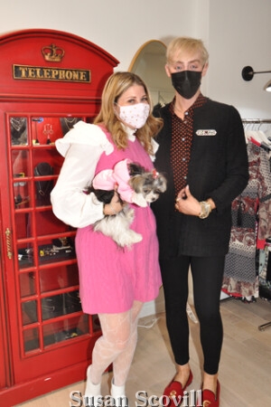 3: Public Relations guru Mindie Barnett and her rare Yorker, Parker Barnett chatted with Rachelle store manager Jeremy Gibson during the 2021 Galantine event.