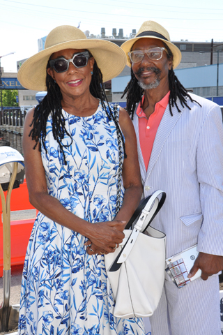 4. Centennial Parkside Community Development Corp. Vice President Joyce Smith chatted with Randy Smith.
