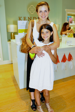 2 Author Tania Trozzo Spensierato and her daughter Giada attended the event