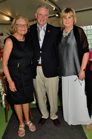 4. Susan B.Smith and her husband William F. Smith III chatted with Mann President Cathy Cahill during the reception.