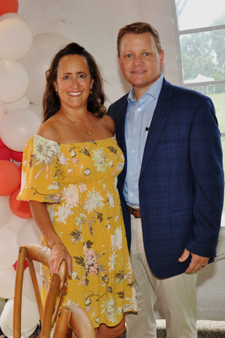 6. Guests included Jennifer and Todd Hannigan.