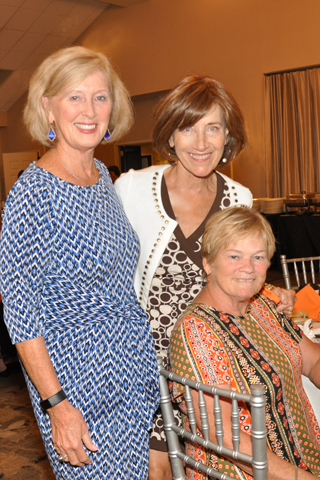 3. Sue Sears, Mary Diamond and Maryanne Ulnangst.