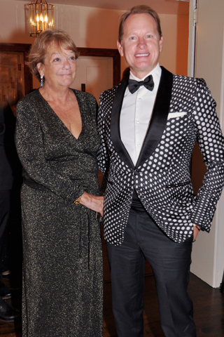 7. Public Relations chair Karin Maynard chatted with her friend and TV personality, Carson Kressley.
