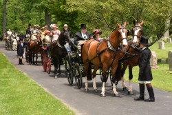 Devon Horse Show holds historic Pleasure Drive and Picnic Contest