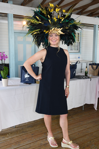 17. Joy Mossholder Sporn won an award f or her incredible chapeau