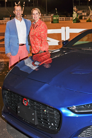 Evelyn Bennet and her hysbnd admired this fabulous car