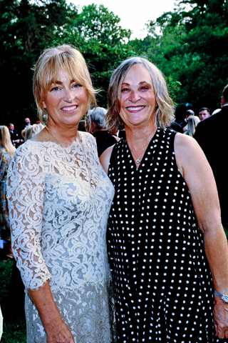 12. Mother of the bride Deirdre Conklin and Sherri Kalender