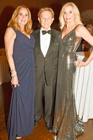 6. Mary Jo Boucher, Buck Riley and Gay Davidson