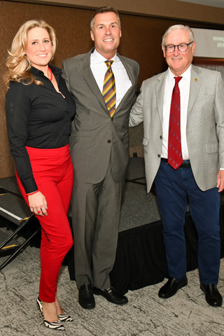 2. ULRE Vice Chair Stephanie Turzanski and Chair Bill Lloyd welcomed event speaker Michael Cooley to the event