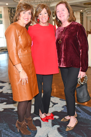 4. Lisa Farrell, Ellen Cass and Denise Moran paused for a photo