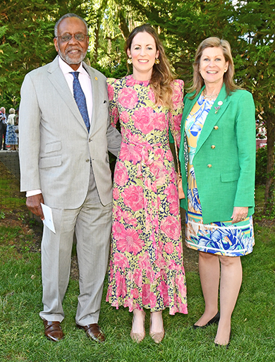 11. Hon. British Consul Oliver St, Clair Franklin and Deputy Consul General Hannah Young were welcomed to the English-Speaking Union garden party