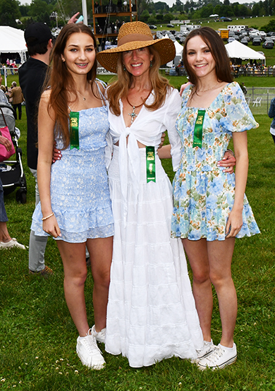 8. Caroline Tierney, Leslie Padilla and Paloma Padilla