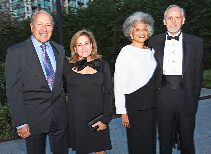 BARNESARTBALLEVENT_003