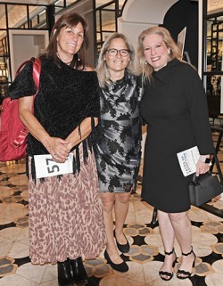 Help Us Adopt hosts Fall Gala at Overbrook Golf Club